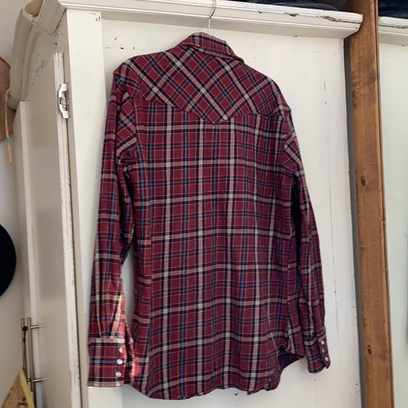 Wrangler - Picture 2 of 5